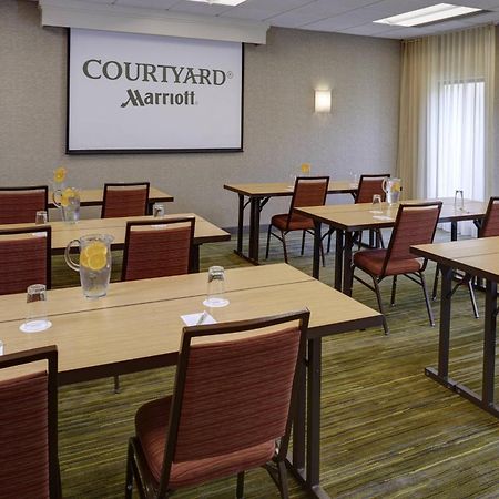 Courtyard By Marriott Indianapolis Airport Otel Dış mekan fotoğraf