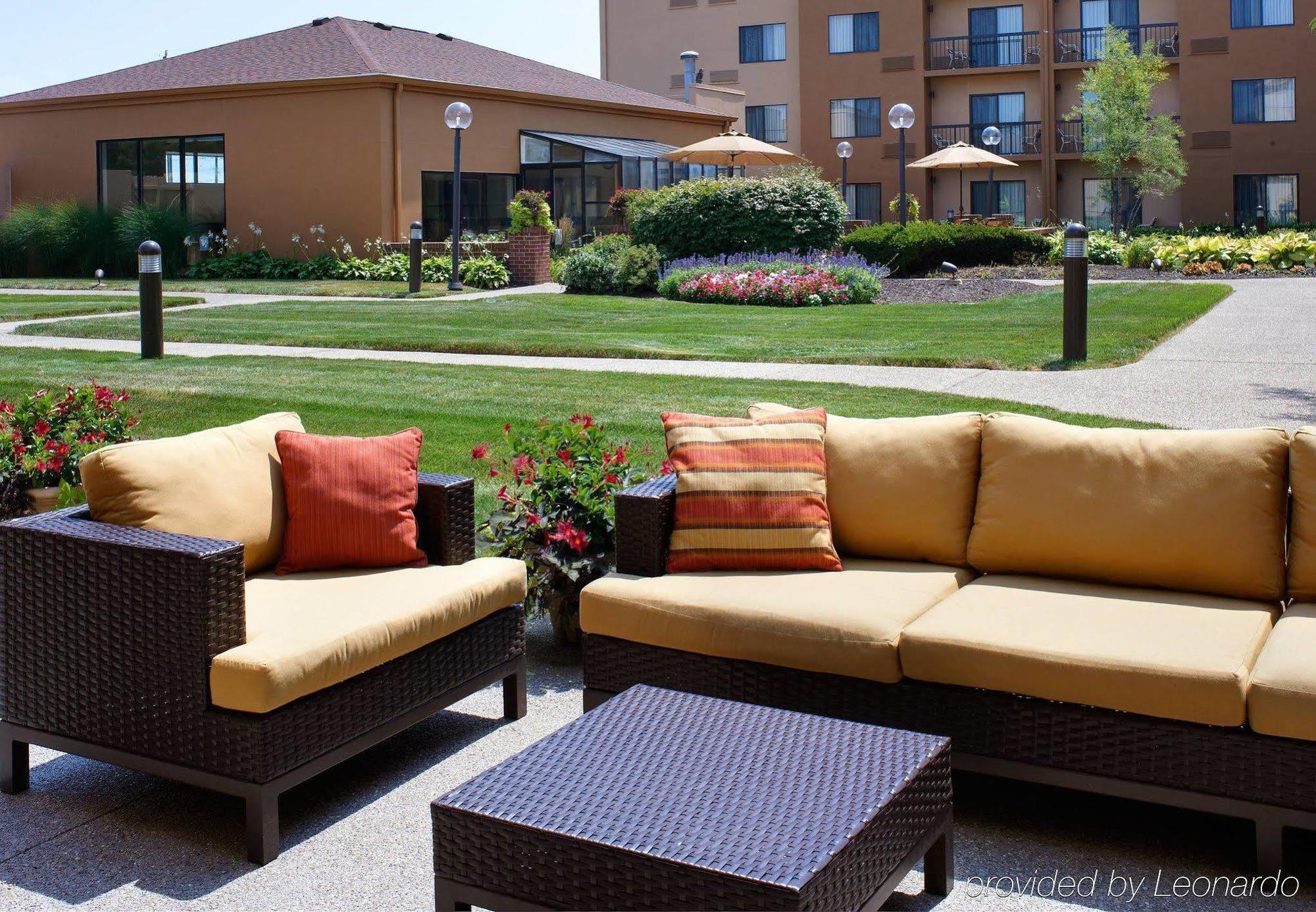 Courtyard By Marriott Indianapolis Airport Otel Dış mekan fotoğraf
