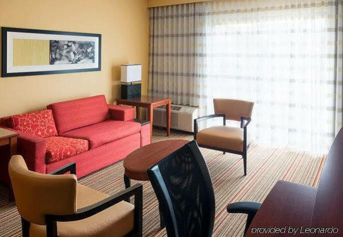 Courtyard By Marriott Indianapolis Airport Otel Dış mekan fotoğraf